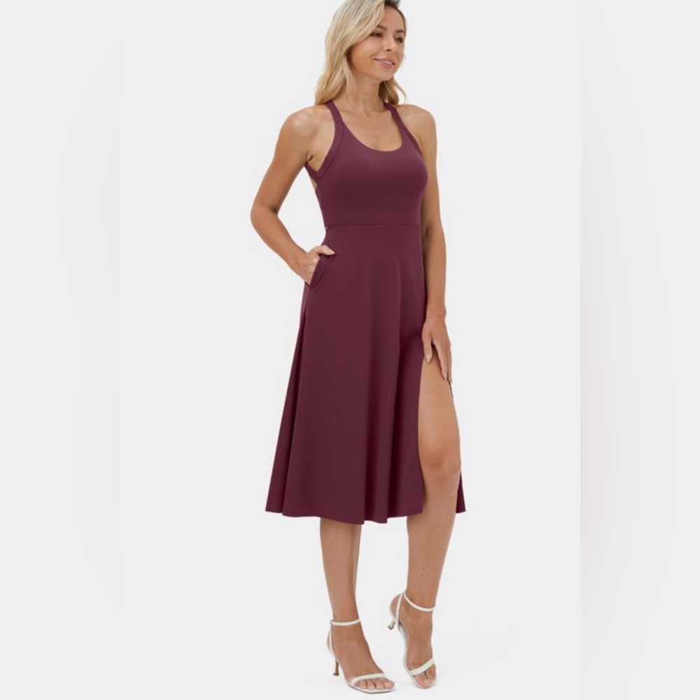 Elegant Burgundy Sleeveless Dress